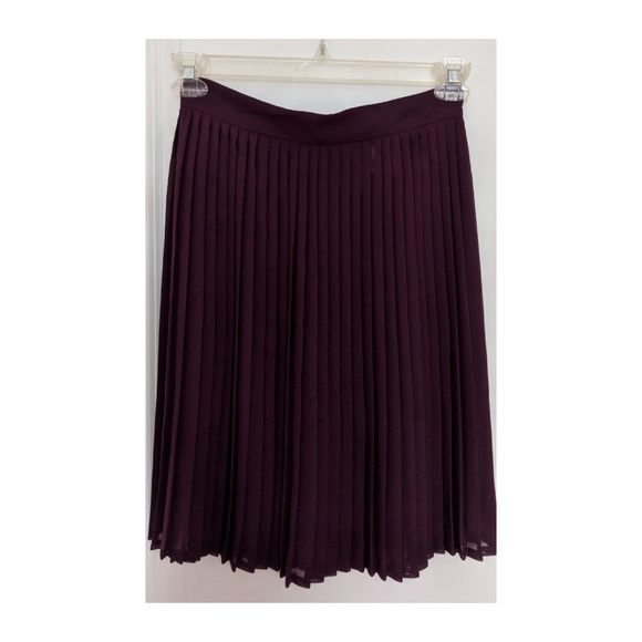 American Apparel Pleated Chiffon Skirt - Picture 3 of 4